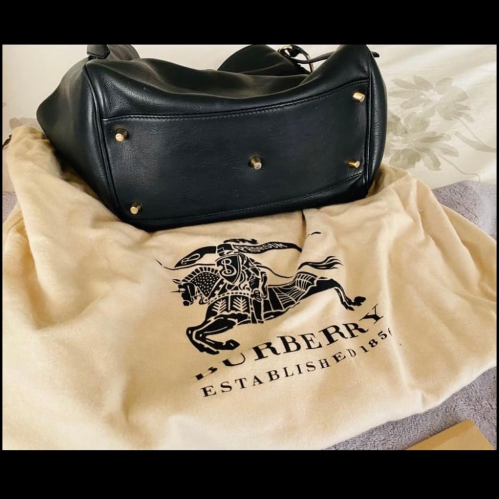Burberry Canterbury Leather Tote Black Women's Bag